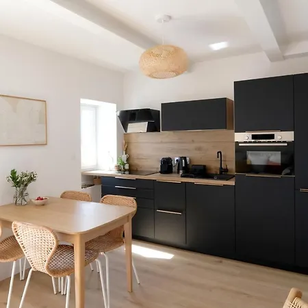 En Front De Avec Vue Imprenable Sur La Grande Des Sables D'olonne