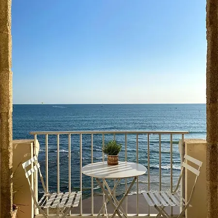 En Front De Avec Vue Imprenable Sur La Grande Des Sables D'olonne
