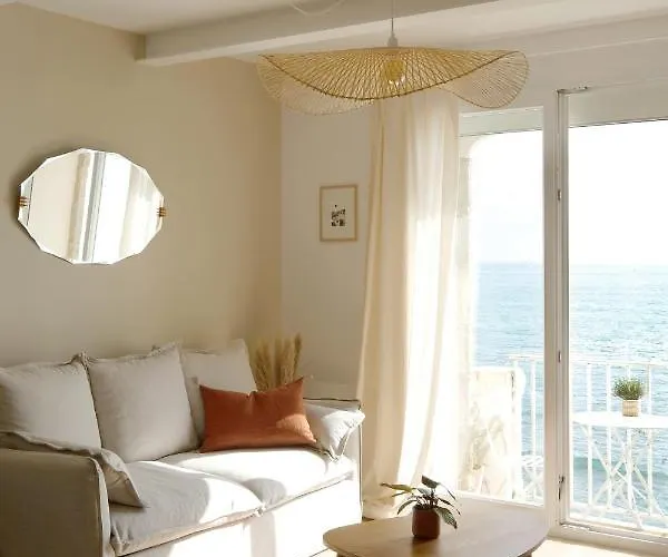 En Front De Avec Vue Imprenable Sur La Grande Des Sables D'olonne * Les Sables-dʼOlonne