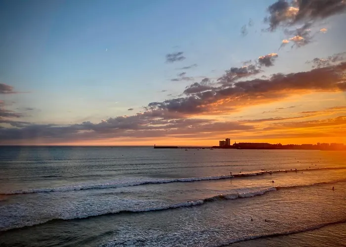 En Front De Avec Vue Imprenable Sur La Grande Des Sables D'olonne Appartement