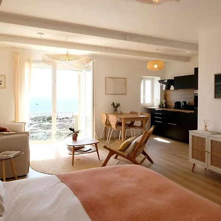 Διαμέρισμα En Front De Avec Vue Imprenable Sur La Grande Des Sables D'olonne