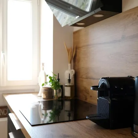 Appartement En Front De Avec Vue Imprenable Sur La Grande Des Sables D'olonne *