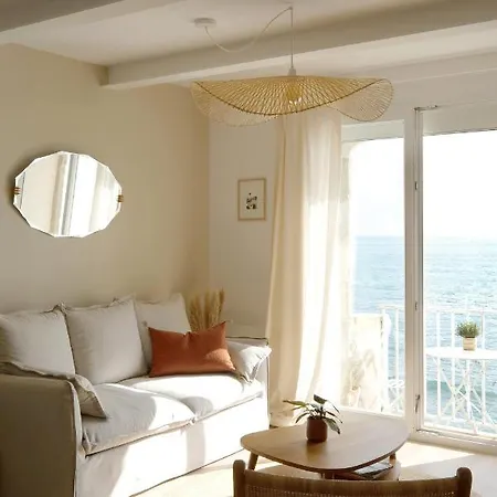 En Front De Avec Vue Imprenable Sur La Grande Des Sables D'olonne * Les Sables-d'Olonne
