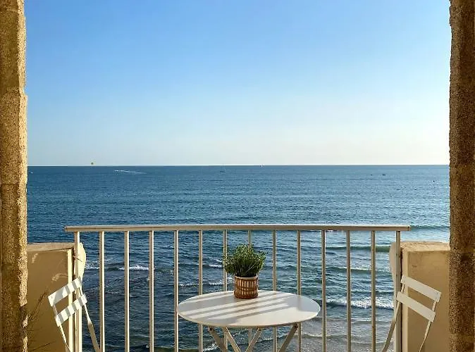En Front De Avec Vue Imprenable Sur La Grande Des Sables D'olonne